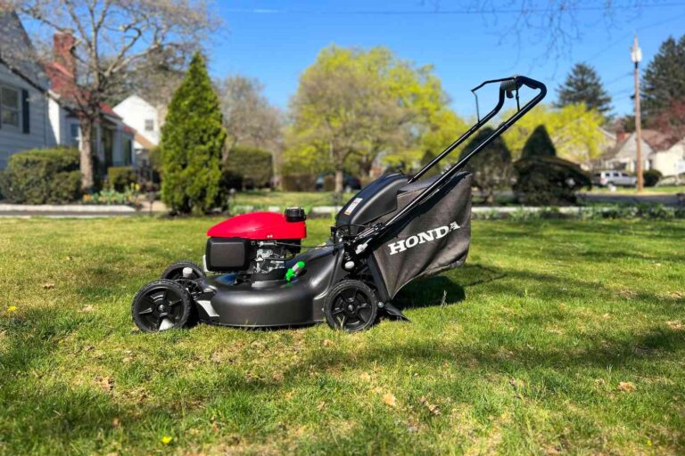 Are Walk behind Mowers Better for Hills?